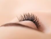 Mehr Infos über unsere Lashes & Wimpern-Produkte